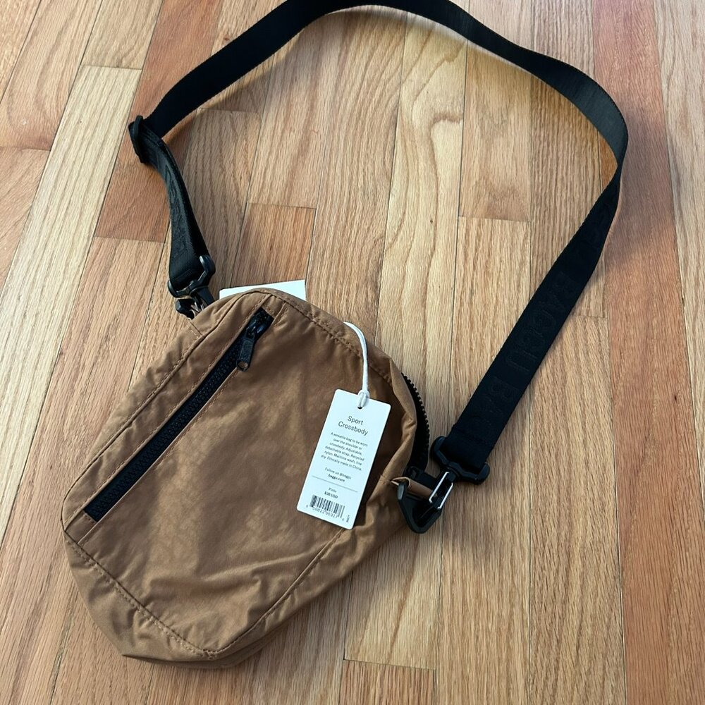 BAGGU Crossbody Bag in Tan with Black Strap - Picture 3 of 3